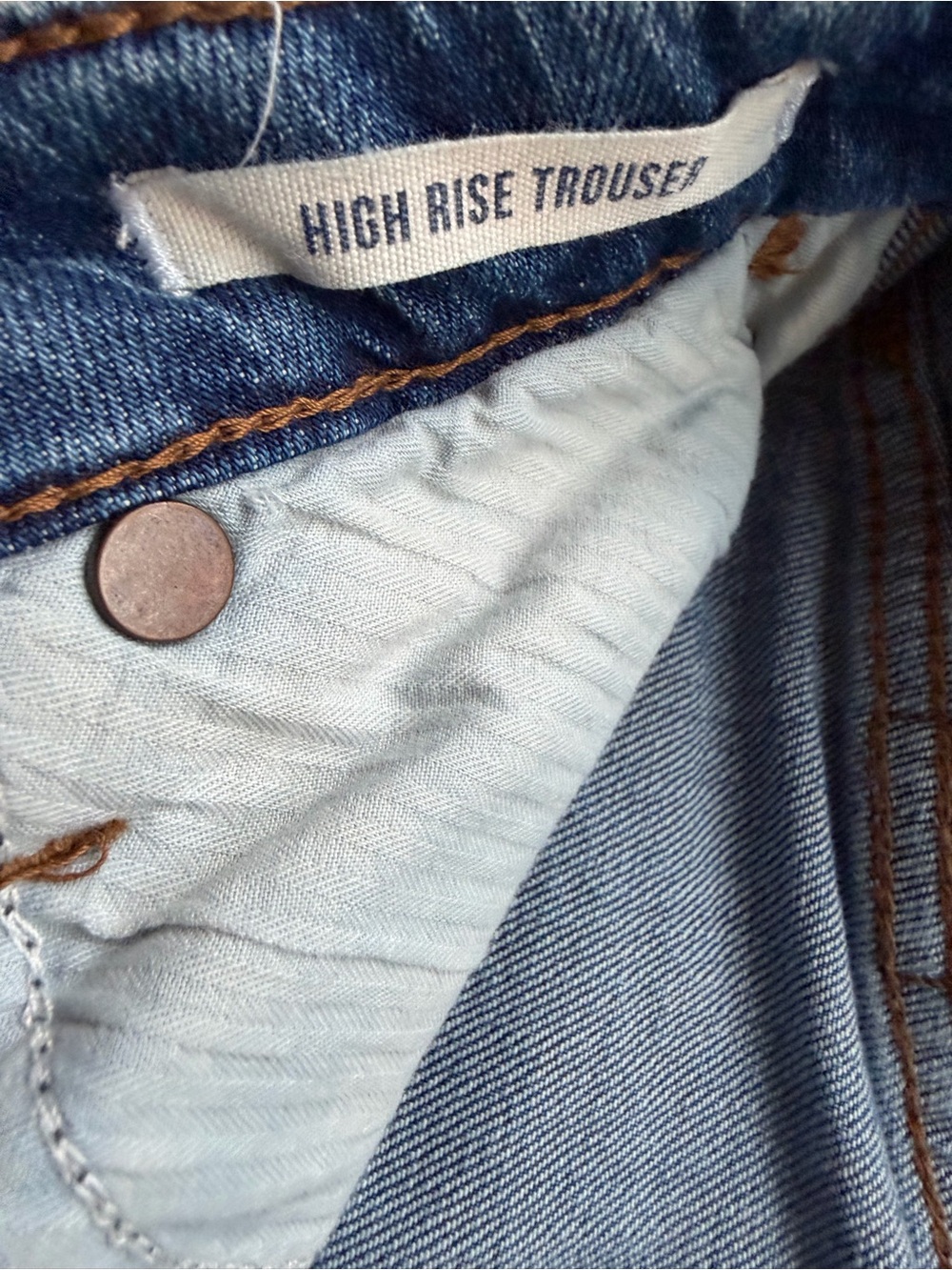 High rise trouser jeans
Like new - Picture 4 of 5
